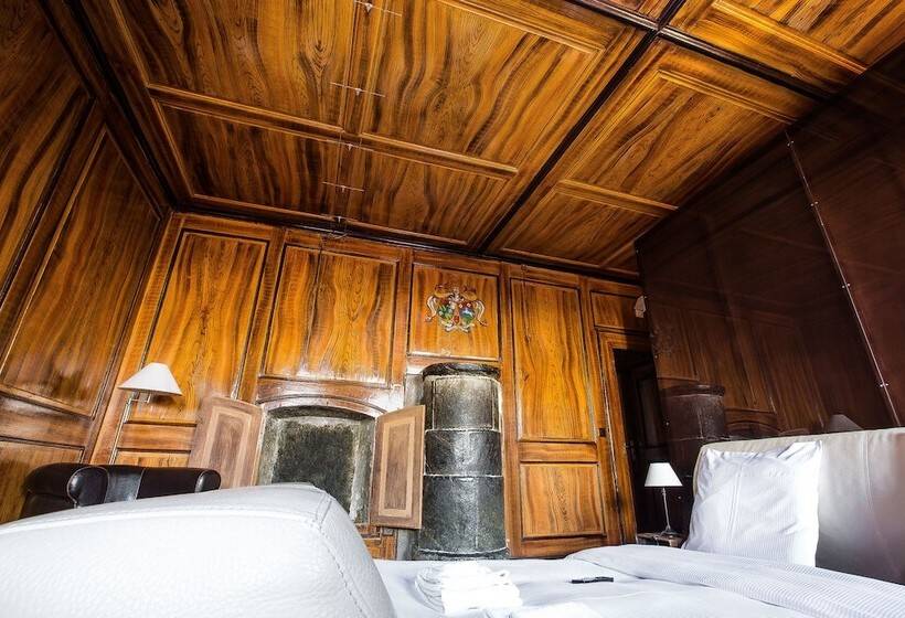 סוויטה, La Grande Maison