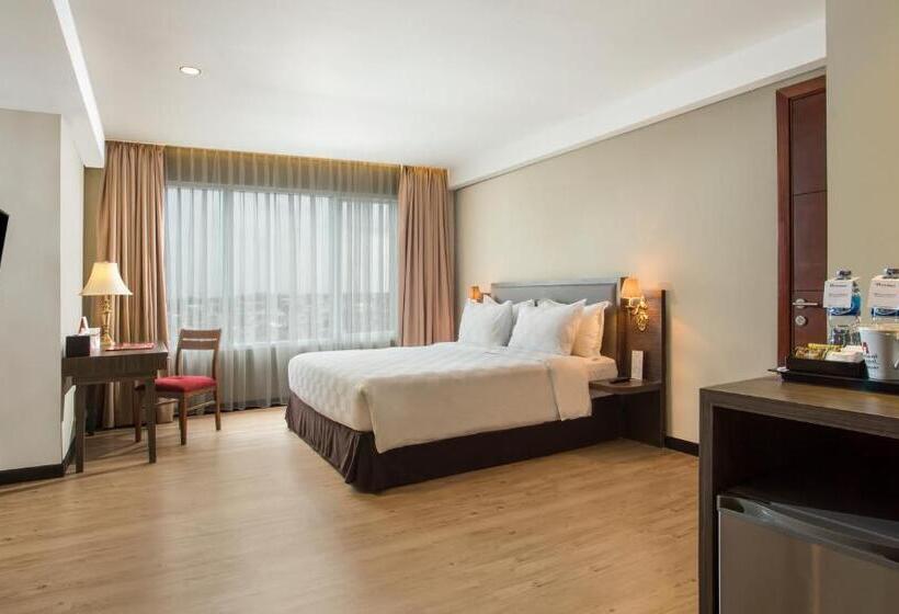 Номер Deluxe, Swiss Belhotel Pangkalpinang