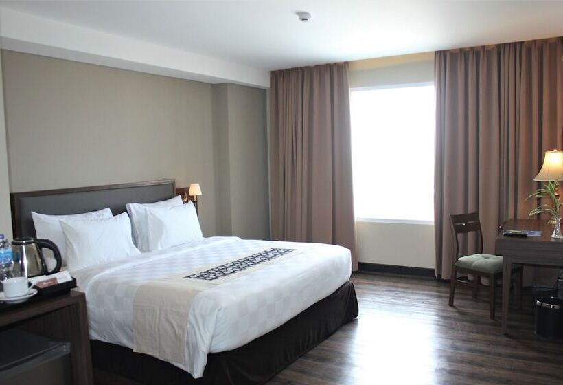 Номер Deluxe, Swiss Belhotel Pangkalpinang