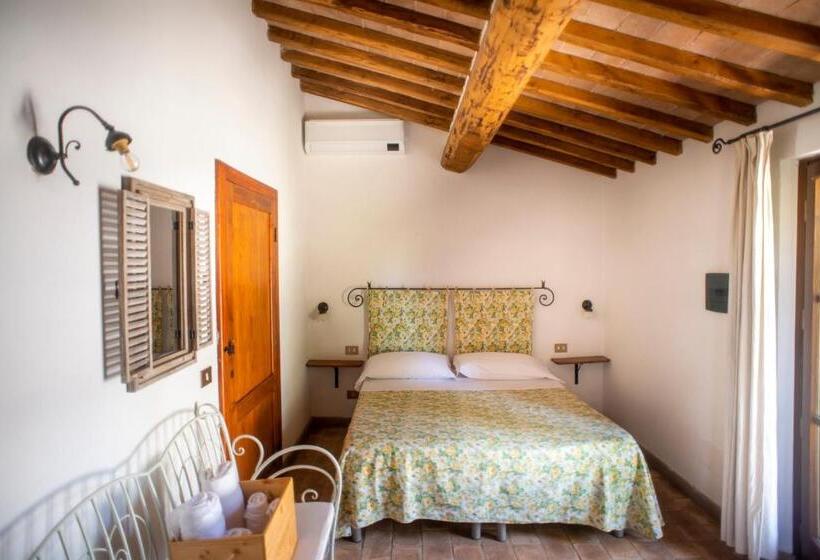 Апартаменты 3 Спальни, Agriturismo Pieve Sprenna