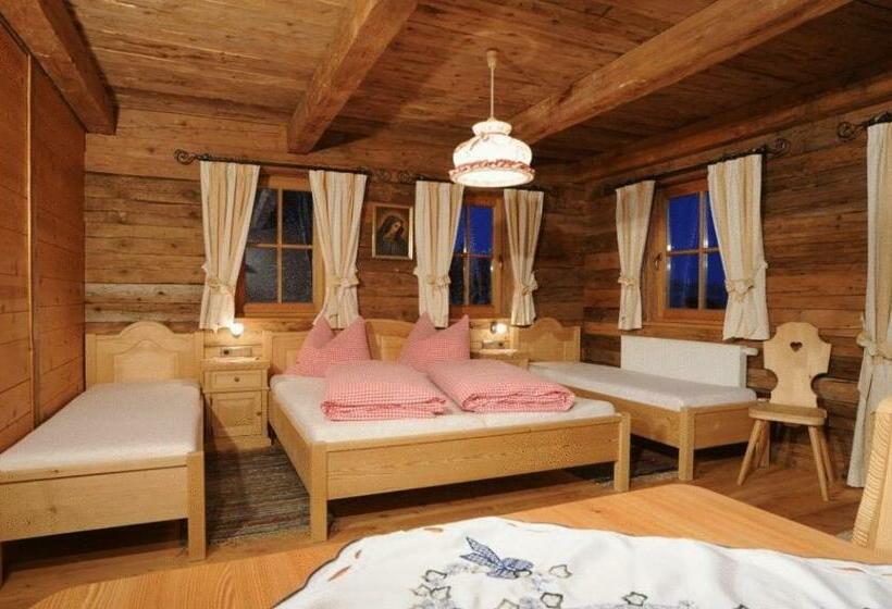 غرفة كلاسيكية رباعية, Glinzhof Mountain Natur Resort Agriturismo