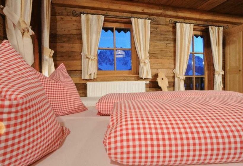 חדר קלאסי לארבעה, Glinzhof Mountain Natur Resort Agriturismo