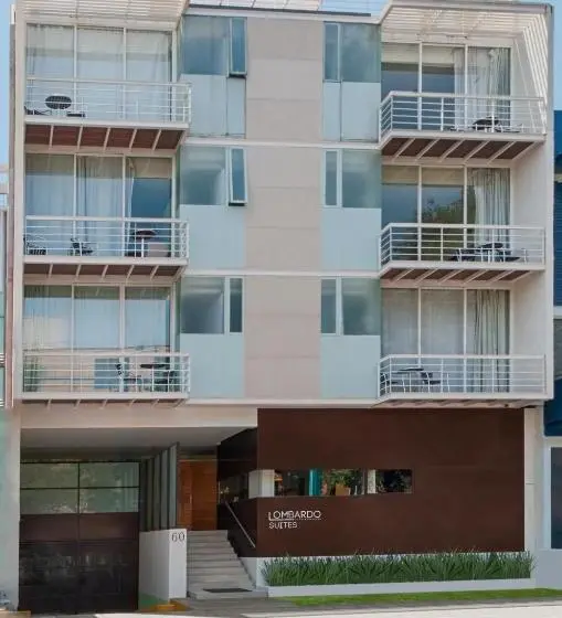 スタンダードルーム, Lombardo Suites