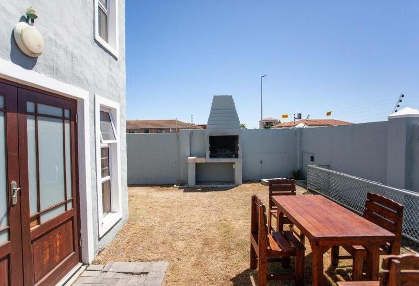 Апартаменты 4 Спальни, Dolphin Dance Lodge