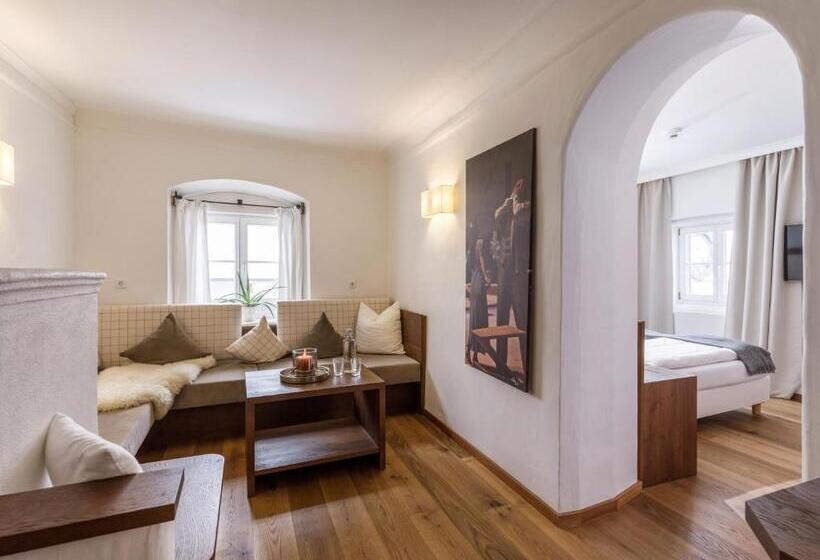 Полулюкс, Gasthof Blaue Quelle