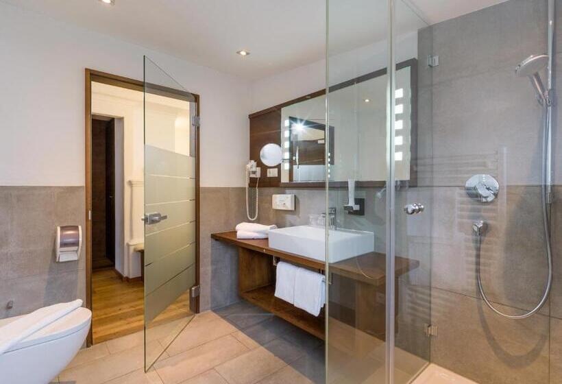 Полулюкс, Gasthof Blaue Quelle