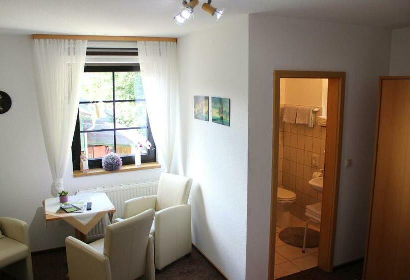 חדר סטנדרט לשלושה, Gästehaus Zum Felsenkeller