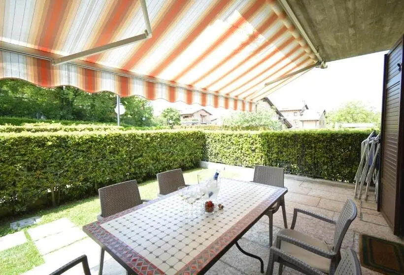プールの見える１ベッドルームアパートメント, Residenza Corte Casara