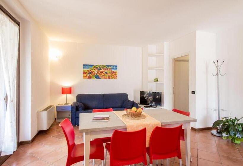 带一卧室的室内套房, Residenza Corte Casara