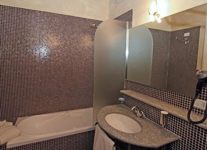 חדר קלאסי, Villa Morneto