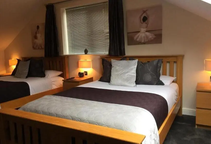 اتاق خانوادگی, Barncroft Luxury Bed & Breakfast