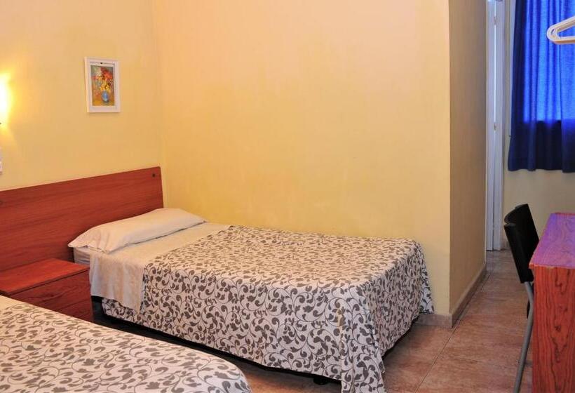 اتاق استاندارد, Hostal Bejar