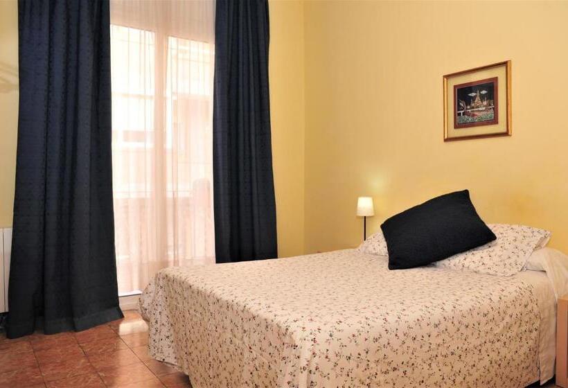 اتاق استاندارد, Hostal Bejar