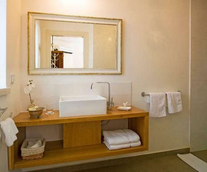 Suite, Jasmine Mansion