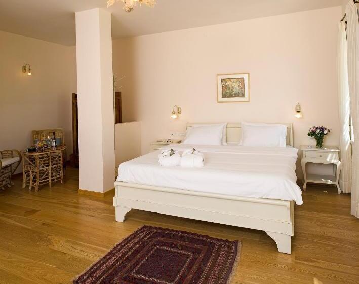 Suite, Jasmine Mansion