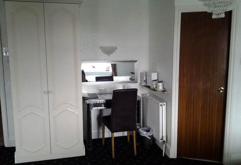 デラックスルーム, Le Maitre