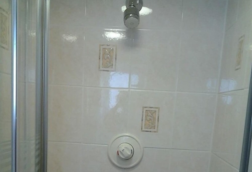 ベーシックルーム, Le Maitre