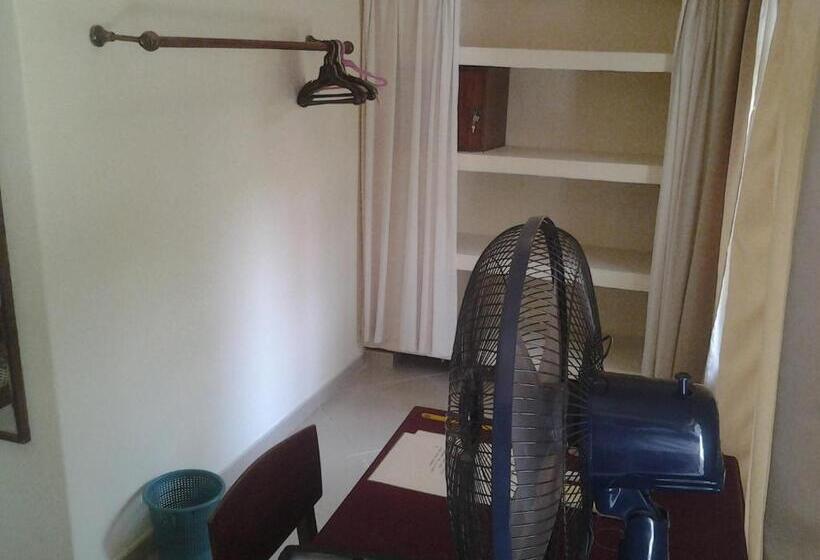 Номер Стандарт Индивидуальный, Tandem Guesthouse