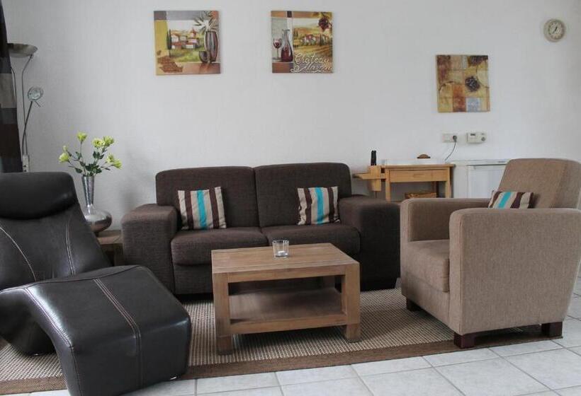 침실 1개 테라스 아파트, Zum Alten Krug