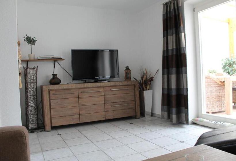 침실 1개 테라스 아파트, Zum Alten Krug