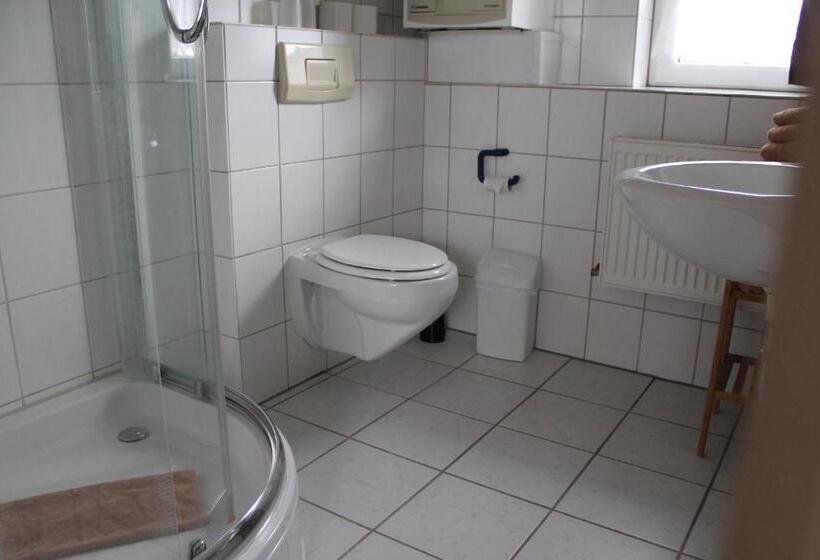 침실 1개 테라스 아파트, Zum Alten Krug