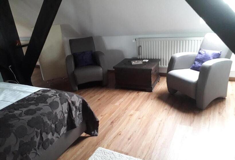 침실 1개 아파트, Zum Alten Krug