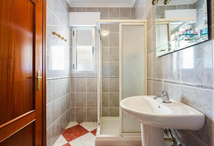 スタンダードルーム, Pension Hidalgo 1