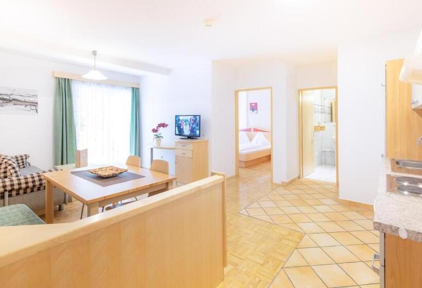آپارتمان سوپریور 1 خوابه, Apartments Kristan
