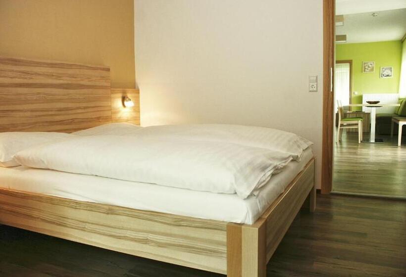 آپارتمان 2 خوابه با بالکن, Apartments Kristan