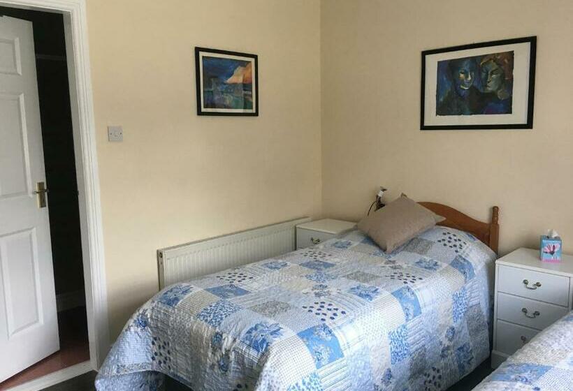 标准间, Killurin Lodge