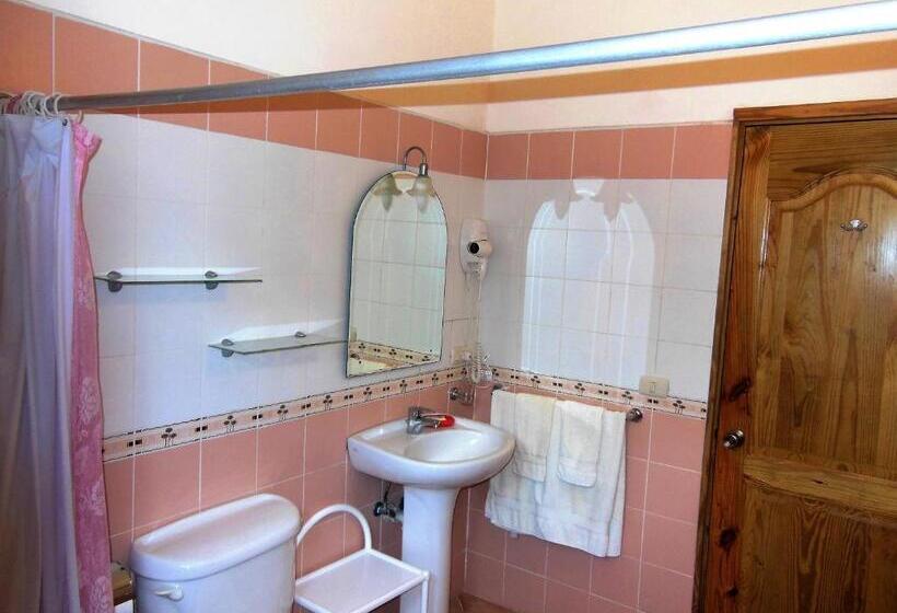 استودیوی استاندارد, Casa Lily & Coco