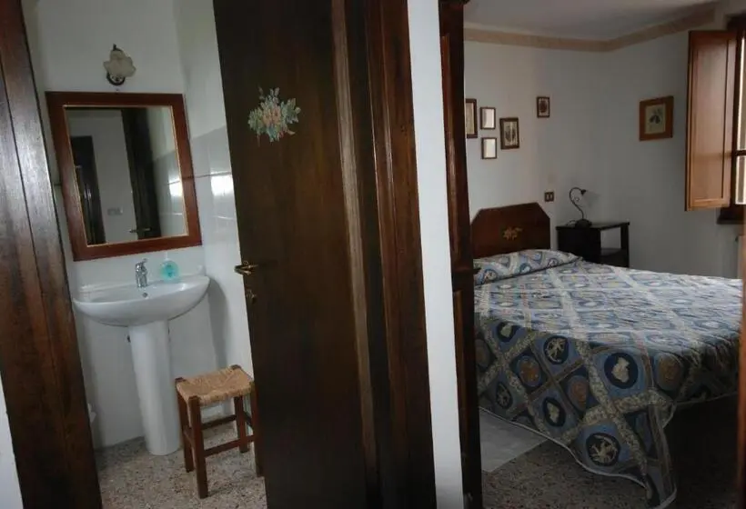 スタンダードルーム, Agriturismo Monterosello