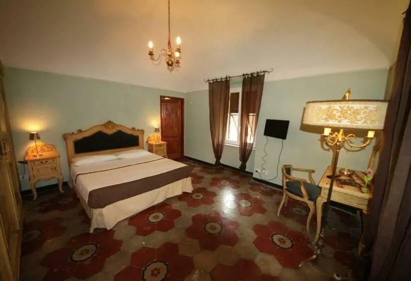 スタンダードトリプルルーム, Villa Pallavicini B&b