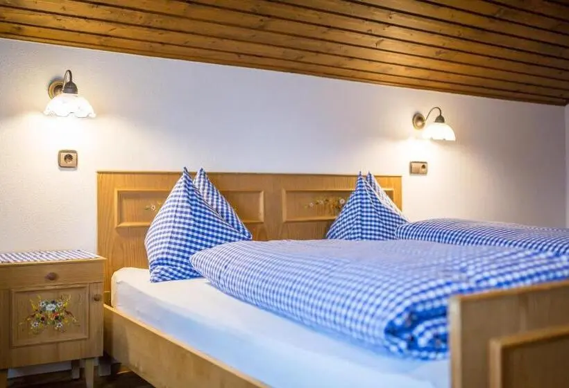 Standard Kolmen Hengen Huone, Berggasthaus Agritur Moserhof