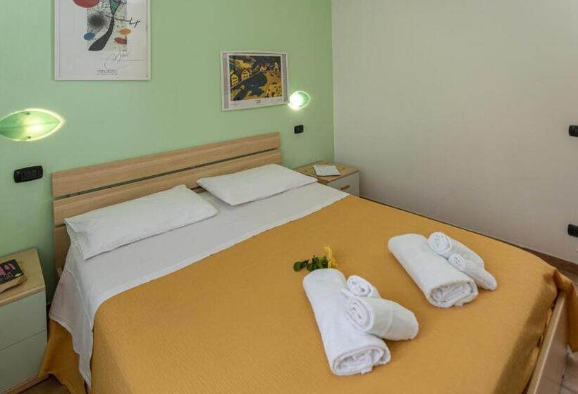 带2个卧室的公寓, Il Calabriano Residence