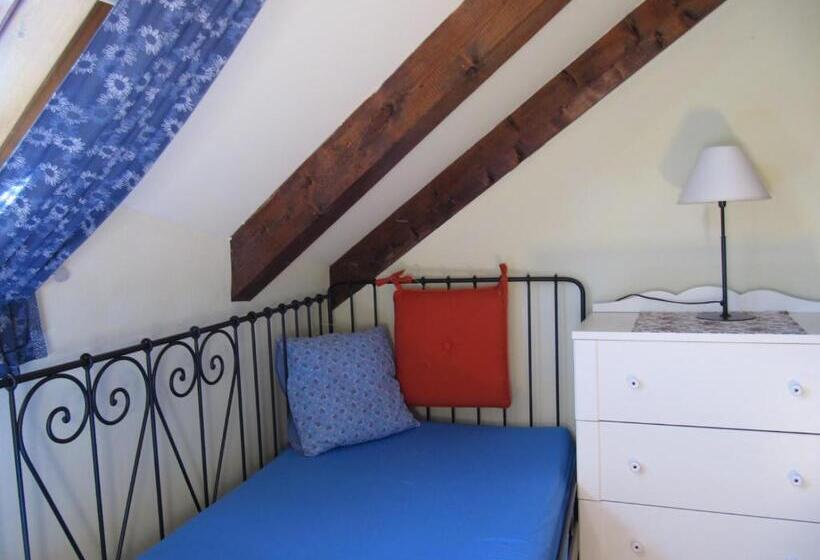 חדר סטנדרט לשלושה, Country House Dolomiti