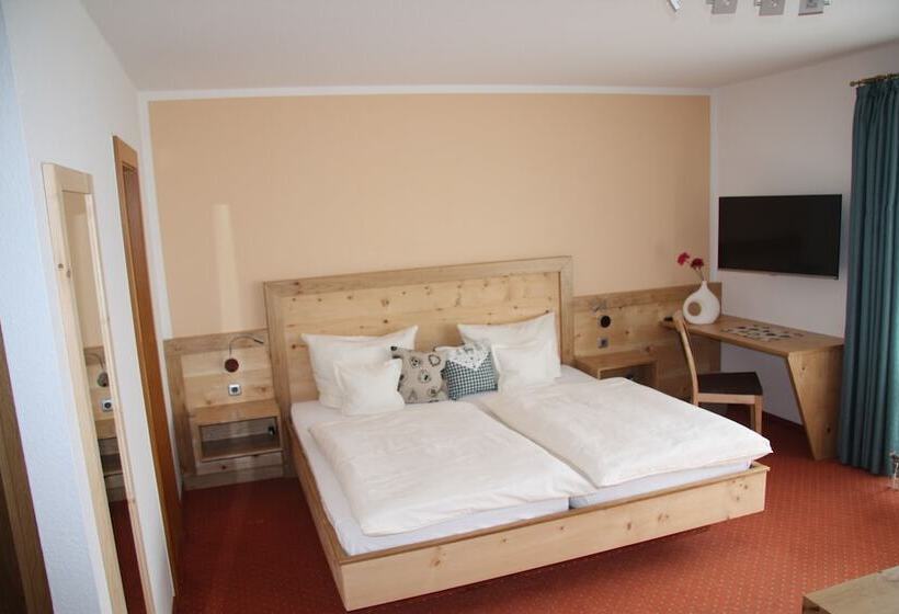 غرفة قياسية مزوَّدة بشُرفة, Landhaus Seehof