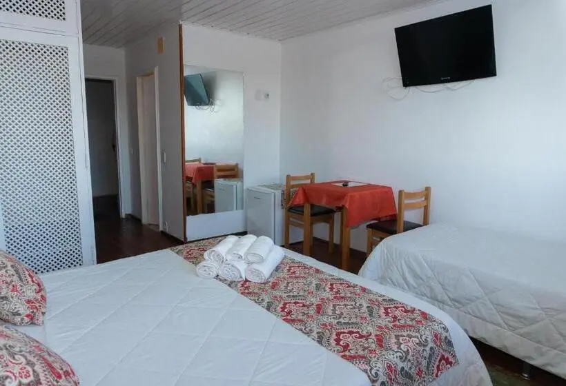 Triple Room Sea View, Pousada Marilia