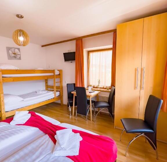 2ベッドルームアパートメント, Sylpaulerhof Apart