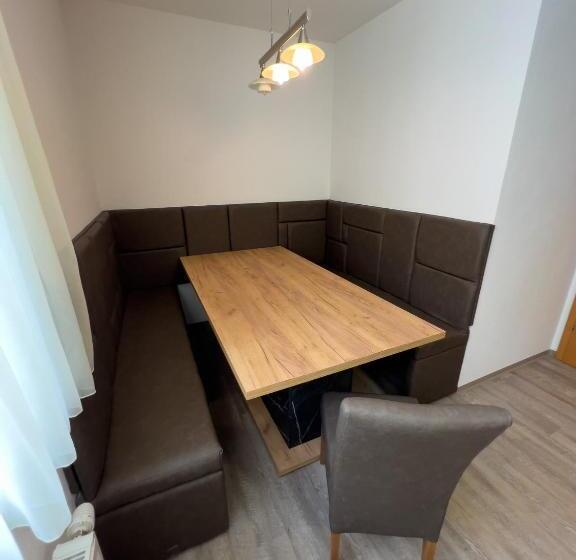 景色の見える一ベッドルームアパートメント, Sylpaulerhof Apart