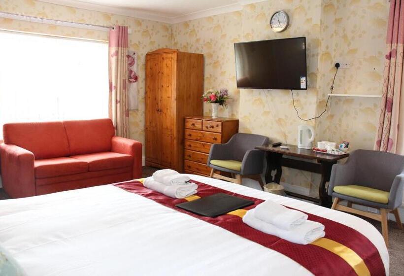 패밀리 스위트, The Homestar