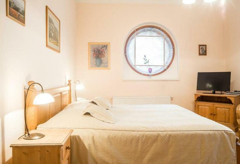 غرفة قياسية, Villa A. Malka