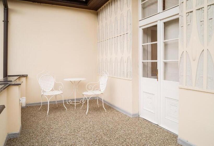 غرفة ديلوكس مزودة بشرفة, Villa A. Malka