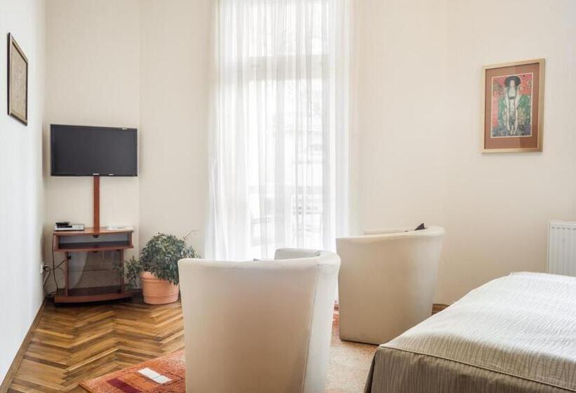 غرفة ديلوكس مزودة بشرفة, Villa A. Malka