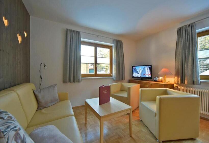 آپارتمان 1 خوابه, Pension Isabella
