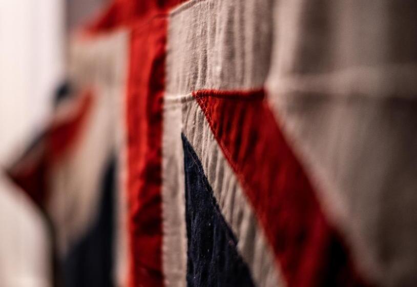 חדר בסיסי, The Union Inn