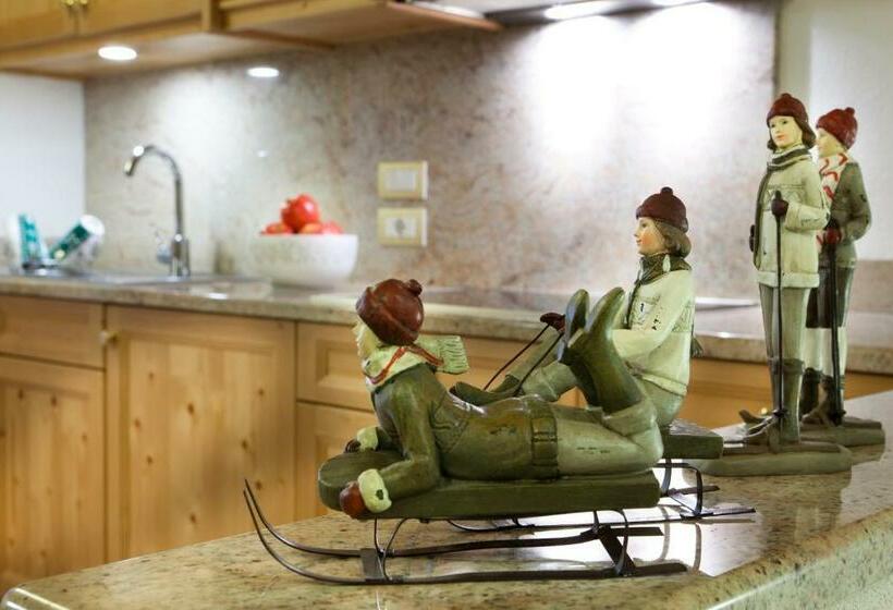 דירת חדר, Frara Residence Apartments