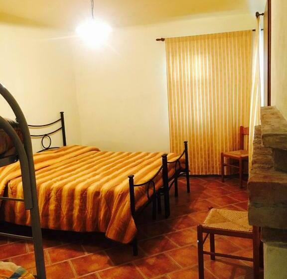 חדר סטנדרט לארבעה, Agriturismo 'd Rainè