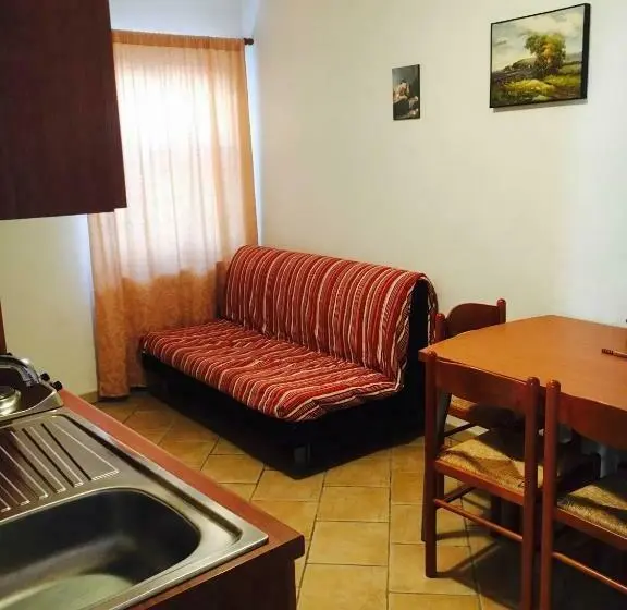 スタンダード4人部屋, Agriturismo 'd Rainè