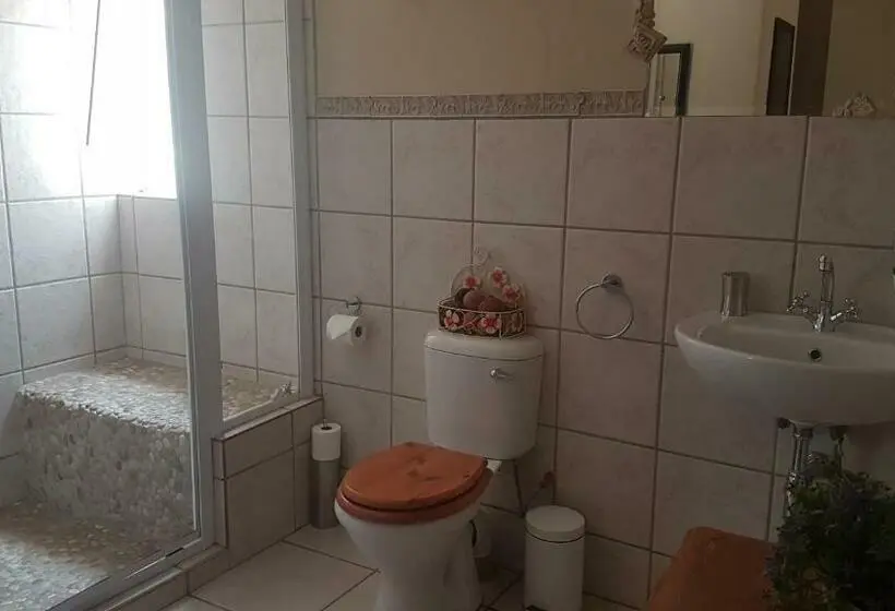 اتاق اکونومی یک تخته, Sonyador Guesthouse